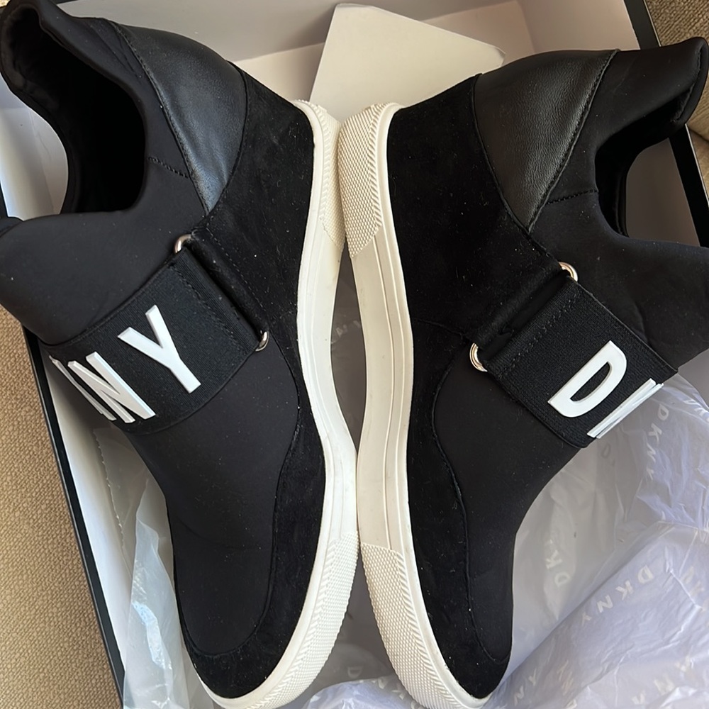 DKNY womens wedge sneakers size 9.5 - Picture 5 of 8